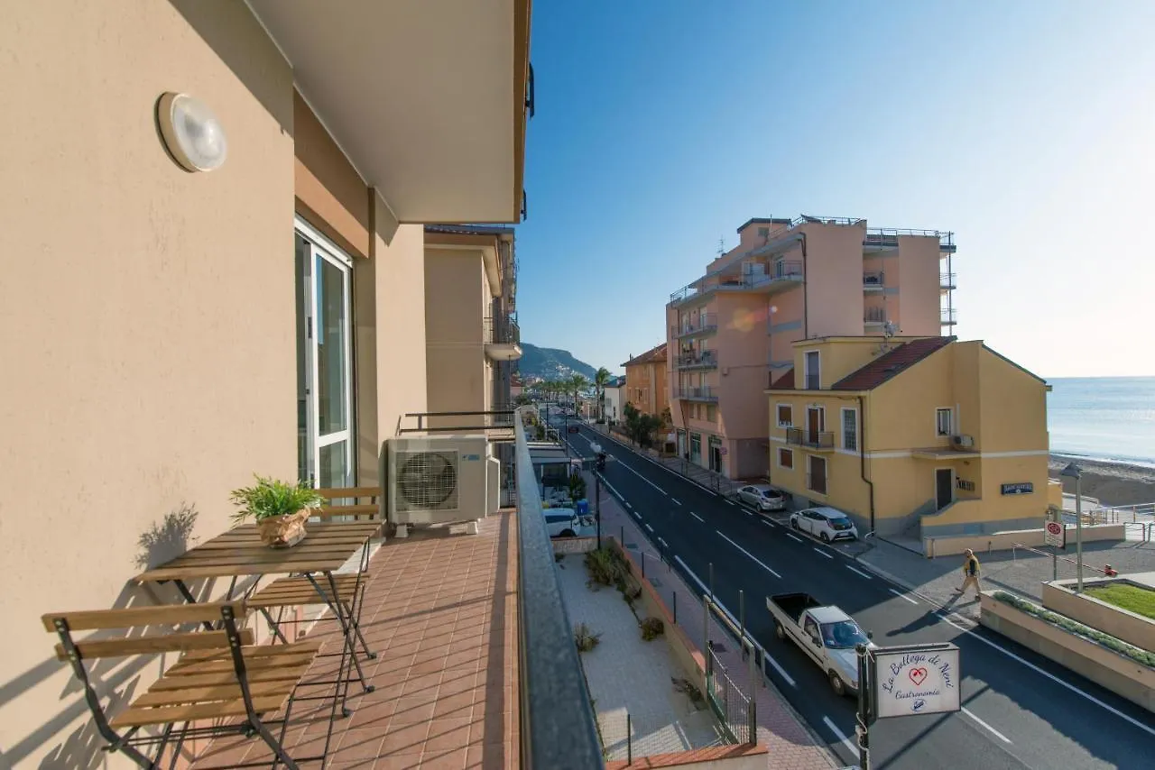 Babyaccommodation Family Experience Pietra Ligure 0*,